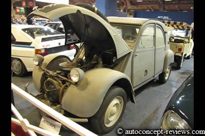 1961 Citroen 2 CV Sahara - 172 800 Euros